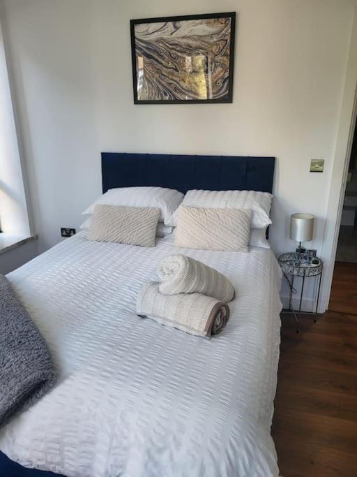 Modern Apartment Ноттингем Экстерьер фото