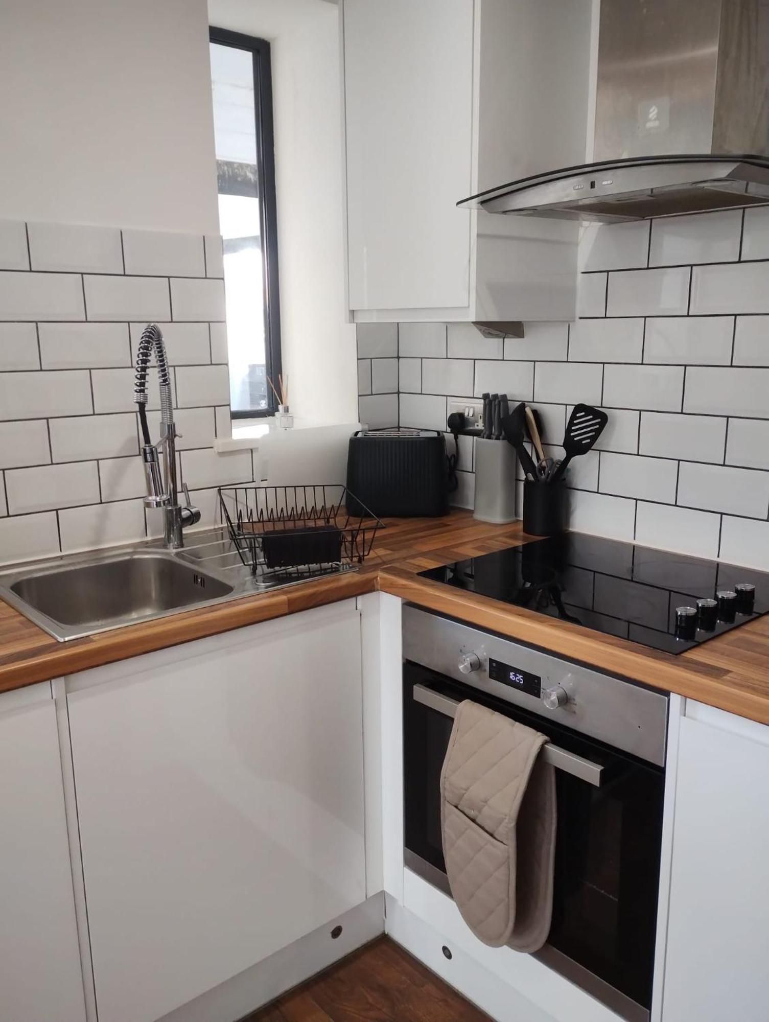 Modern Apartment Ноттингем Экстерьер фото